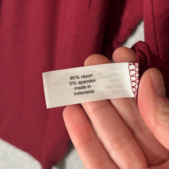 Lane‎ Bryant Shirt 22 24 Burgundy Tunic Thin Soft Basic Everyday Stretch Moody - Picture 8 of 9